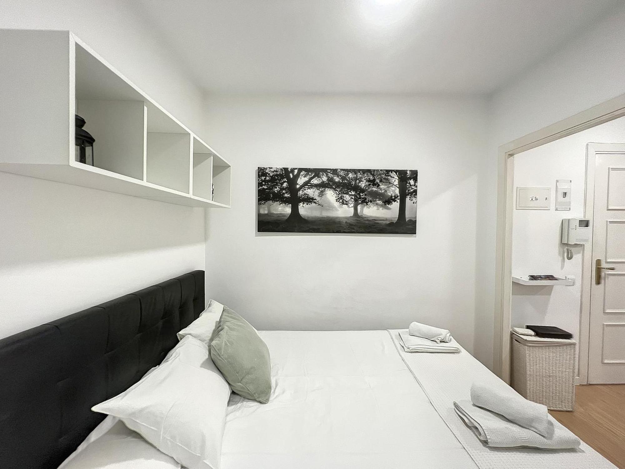 Urbantec Realty - Palacio Real - Opera Madrid Kültér fotó