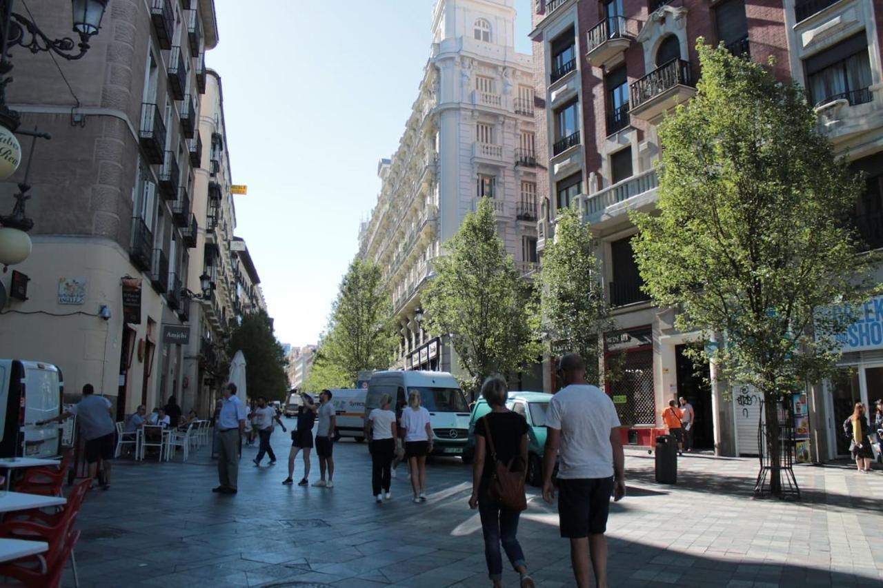 Urbantec Realty - Palacio Real - Opera Madrid Kültér fotó