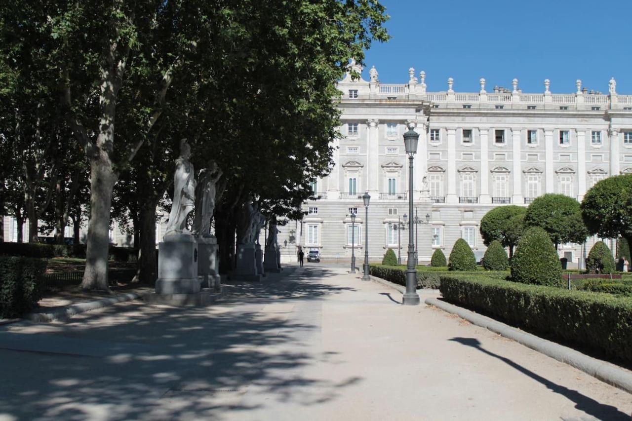 Urbantec Realty - Palacio Real - Opera Madrid Kültér fotó